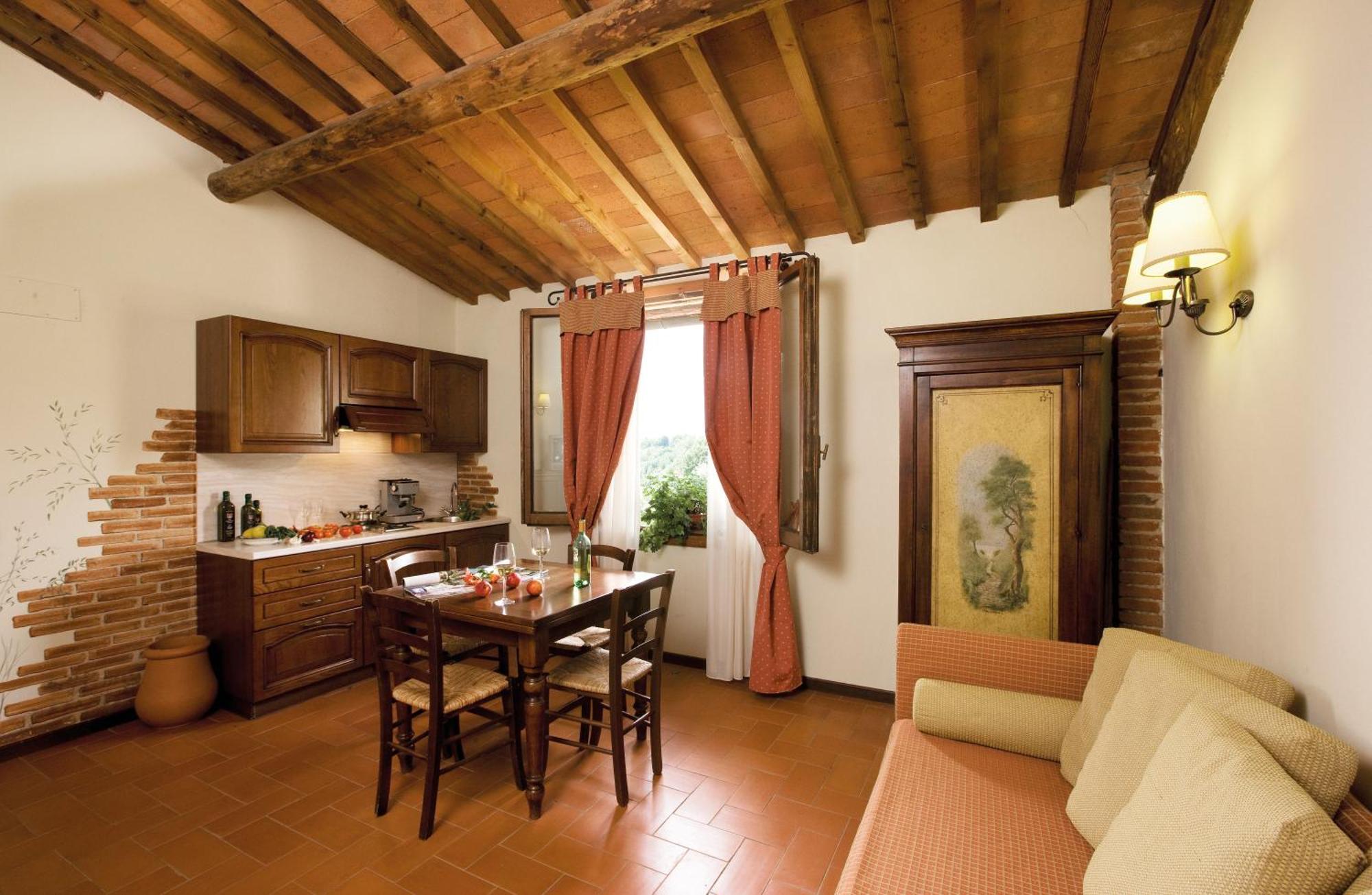 Agriturismo Antico Borgo Poggitazzi ローロ・チュッフェンナ 部屋 写真