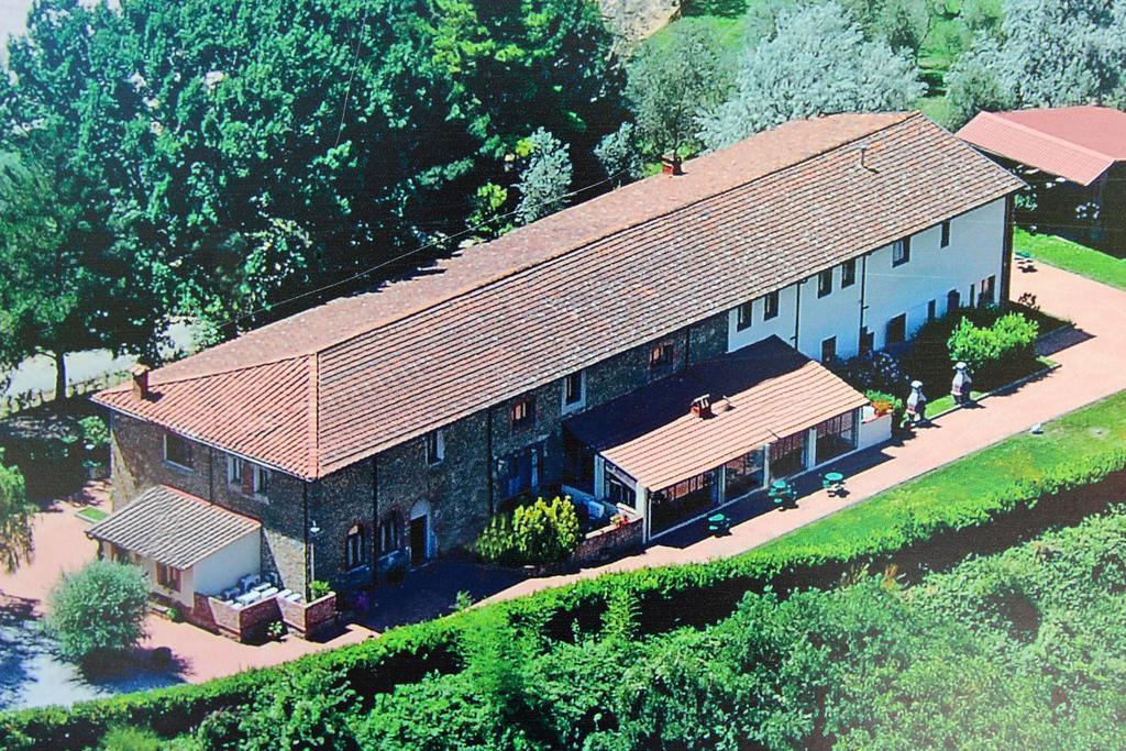 Agriturismo Antico Borgo Poggitazzi ローロ・チュッフェンナ エクステリア 写真
